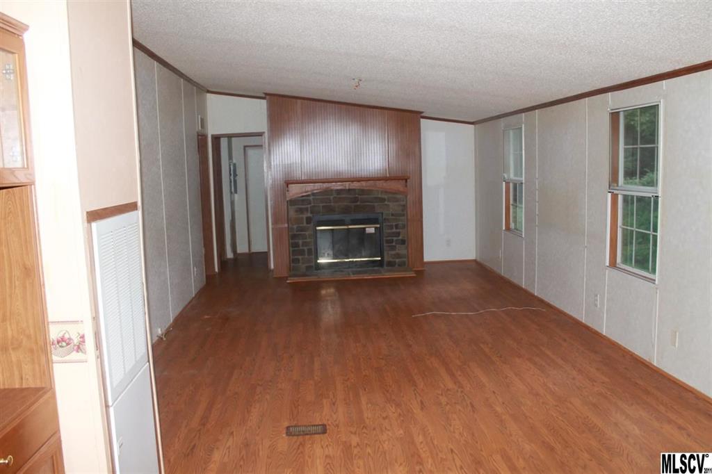 2627 Hickman Road Maiden, NC 28650 - Photo 8 of 11 Gallery Image 8