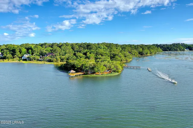 $1,285,000 | 18 Belfair Point Drive, Bluffton, SC 29910