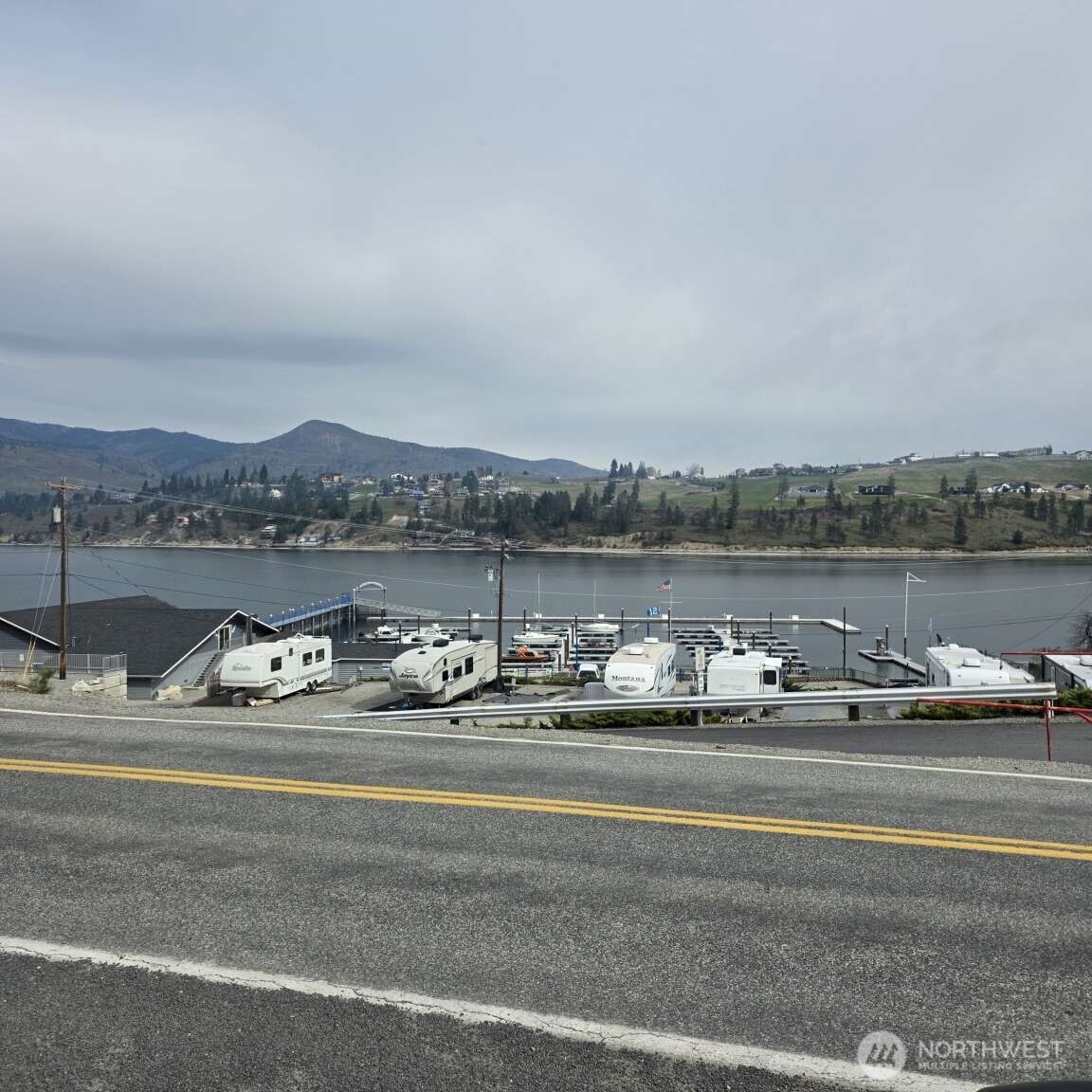 12245 South Lakeshore Road, Unit 44 Chelan, WA 98816 - Photo 18 of 18