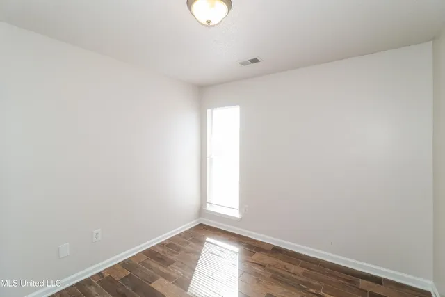 $1,800 | 6213 Magnolia Lakes Drive, Olive Branch, MS 38654