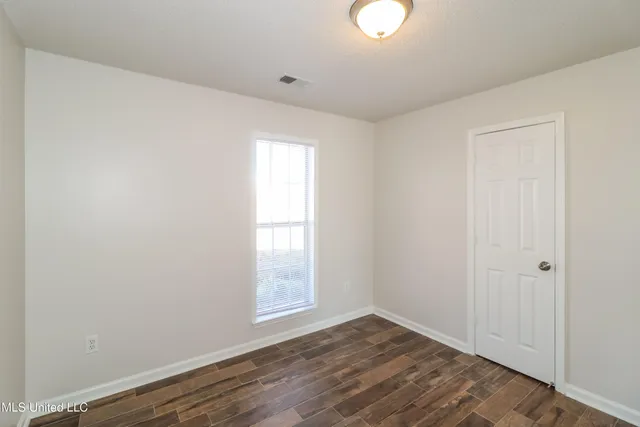 $1,800 | 6213 Magnolia Lakes Drive, Olive Branch, MS 38654