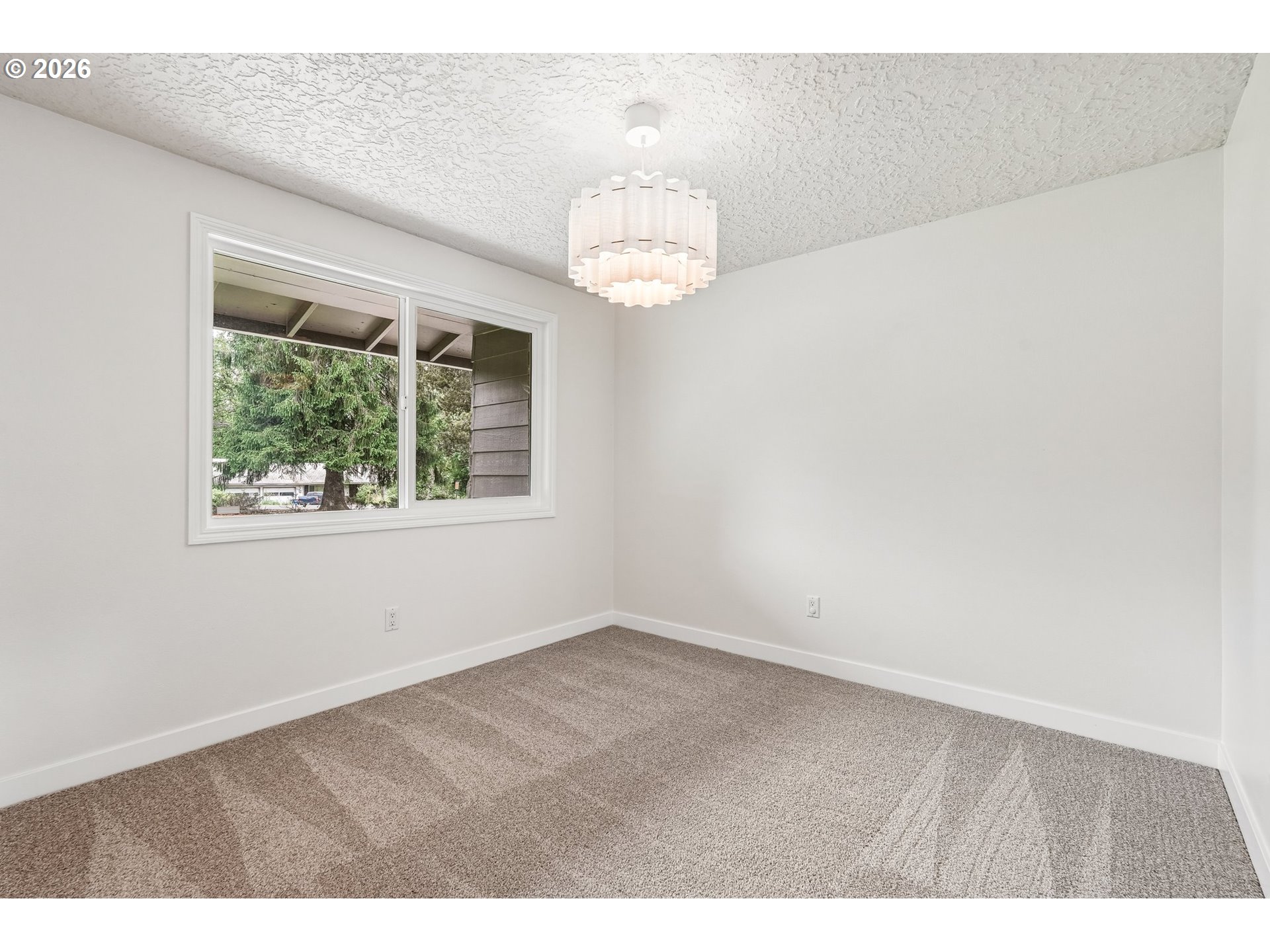 22600 Northeast 28th Street Camas, WA 98607 - Photo 7 of 48 an empty room with a window