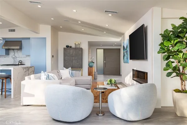 $7,450,000 | 1238 Anacapa Way, Laguna Beach, CA 92651
