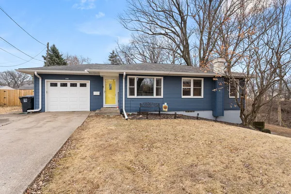 $197,500 | 5100 11th Avenue, Moline, IL 61265