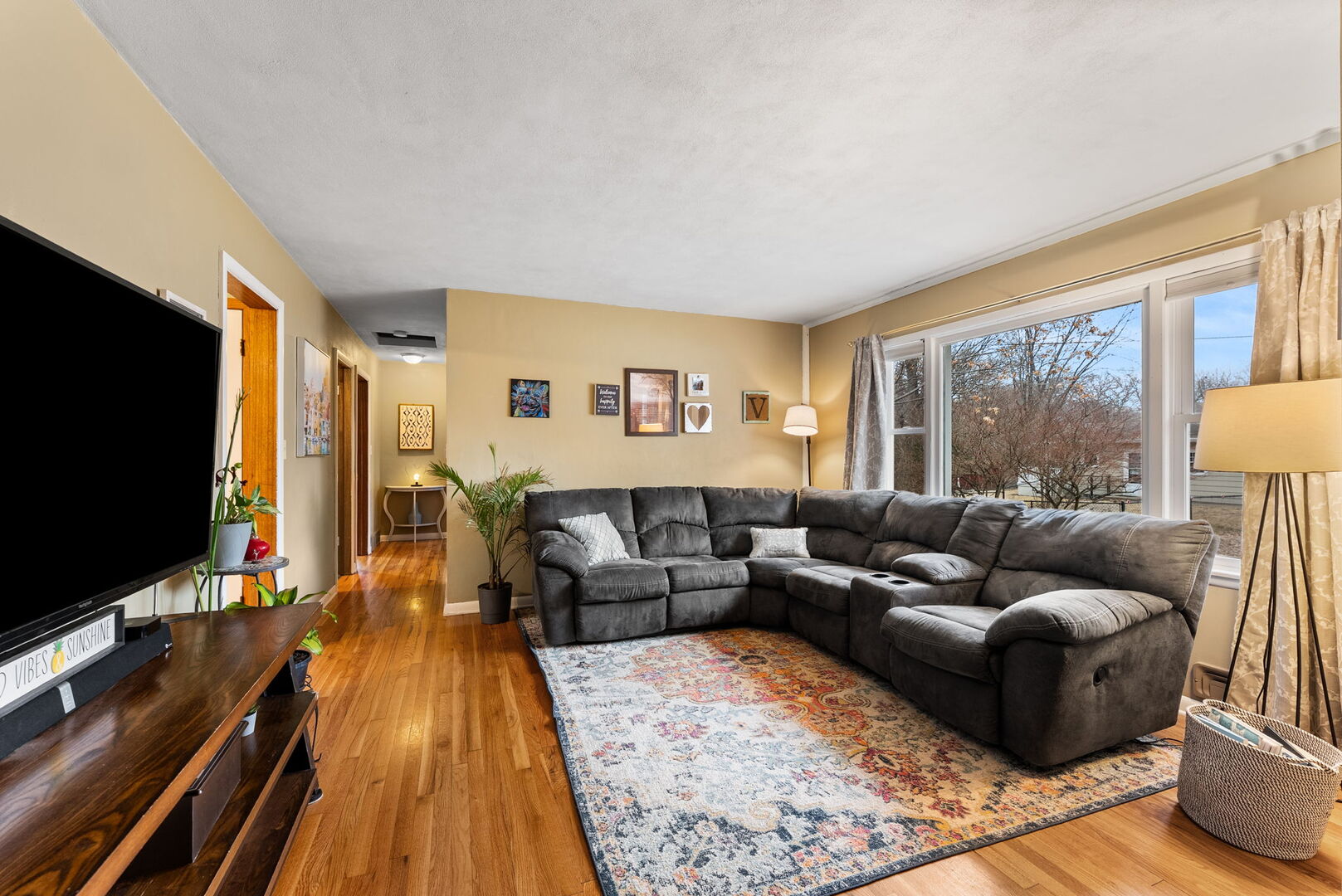 5100 11th Avenue Moline, IL 61265 - Photo 4 of 33