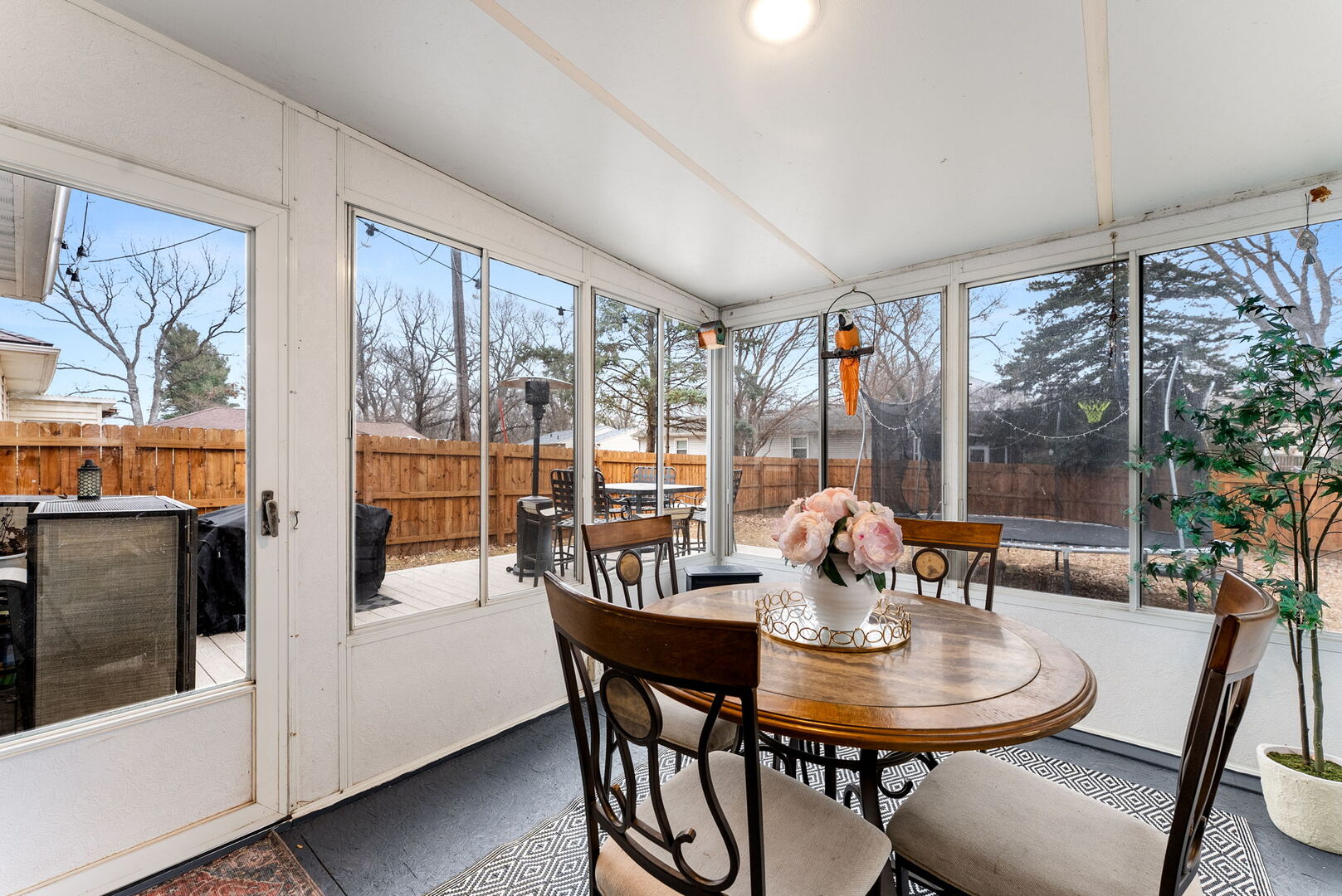 5100 11th Avenue Moline, IL 61265 - Photo 10 of 33