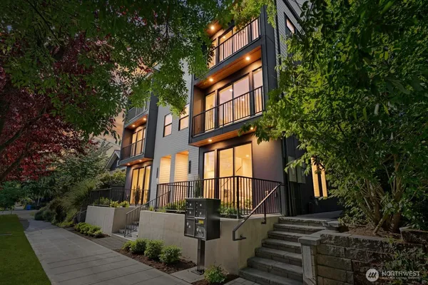 $954,950 | 1762 Northwest 60th Street, Unit B, Seattle, WA 98107