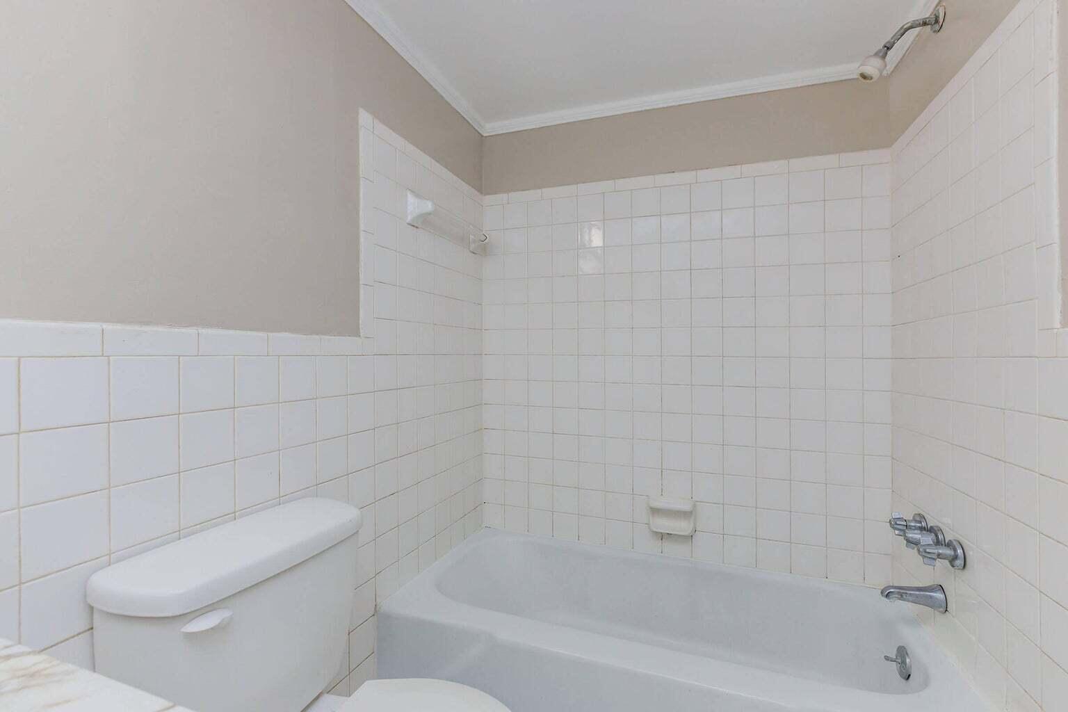 708 Townside Road Southwest, Unit 5 Roanoke, VA 24014 - Photo 7 of 13 20250721123709646612000000-o