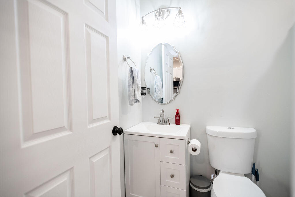 13595 Southwest Dickson Road Powell Butte, OR 97753 - Photo 36 of 71 Studio Apartment