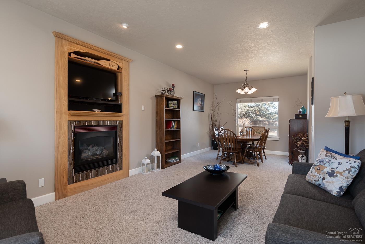3341 Northeast Stonebrook Loop Bend, OR 97701 - Photo 4 of 25 Additional Photo