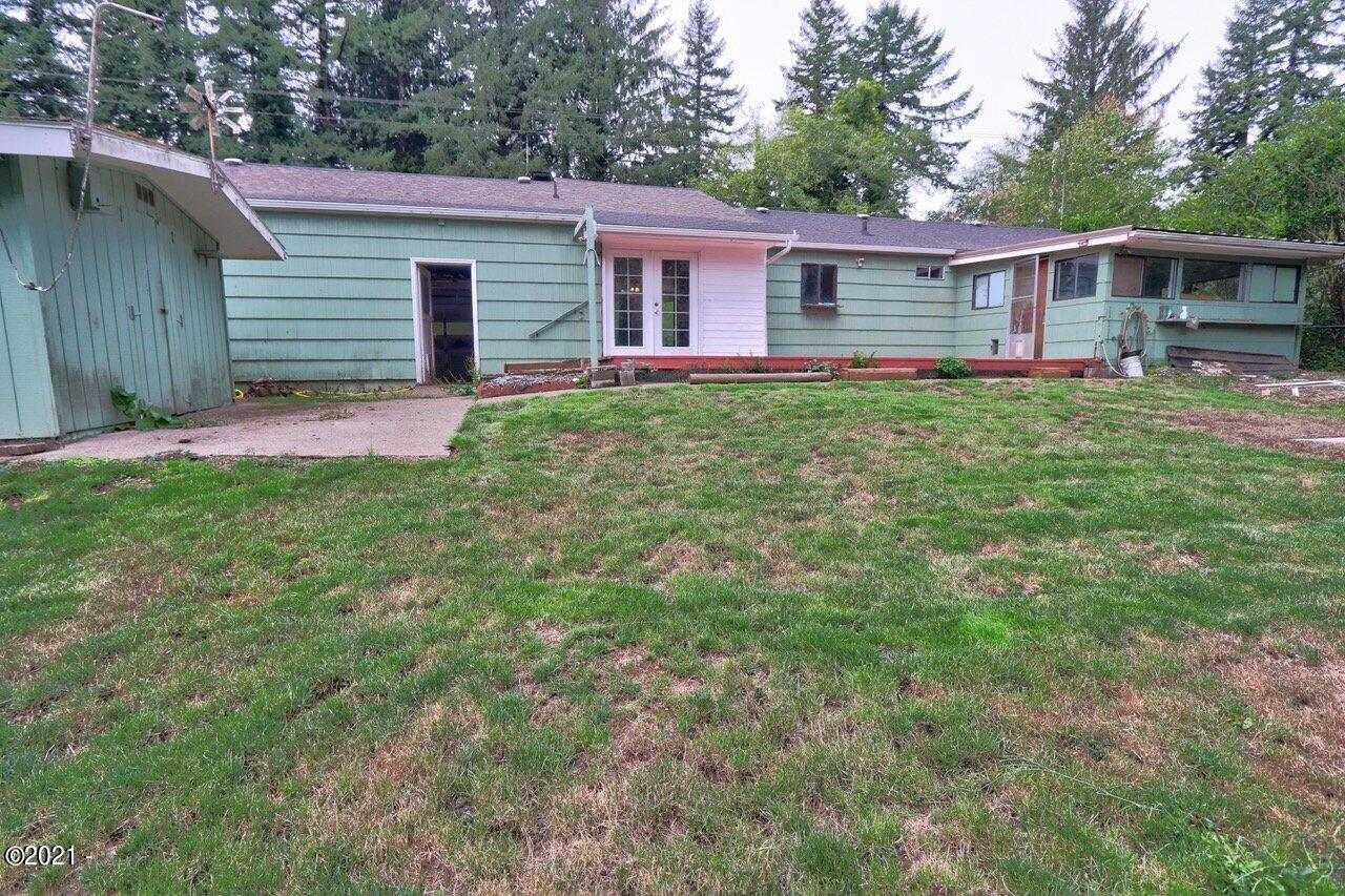 123 Elk City Road Toledo, OR 97391 - Photo 14 of 15 123 Elk City Rd Toledo OR 97391