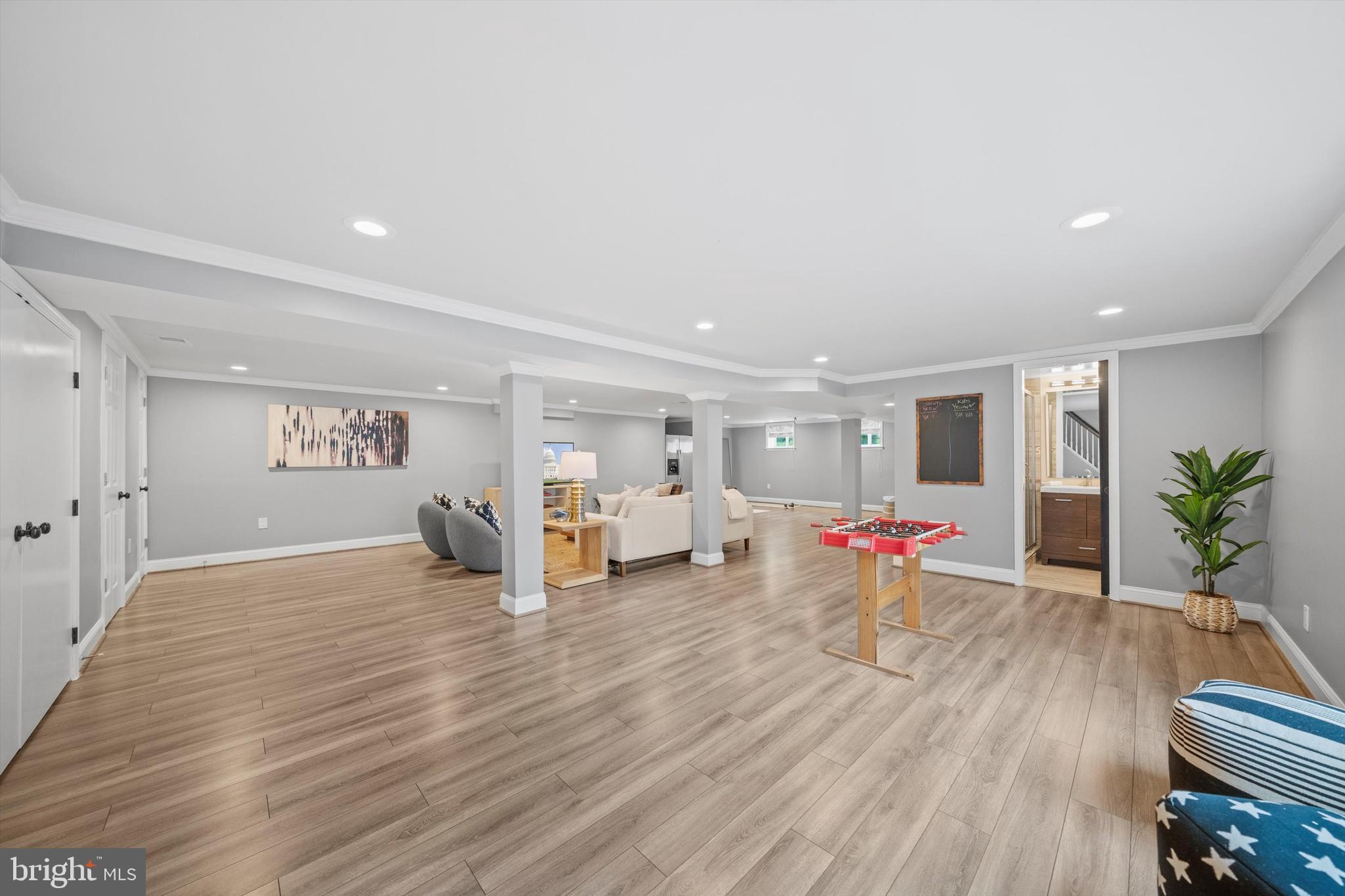 3206 North Glebe Road Arlington, VA 22207 - Photo 15 of 20 a living room with furniture and a wooden floor