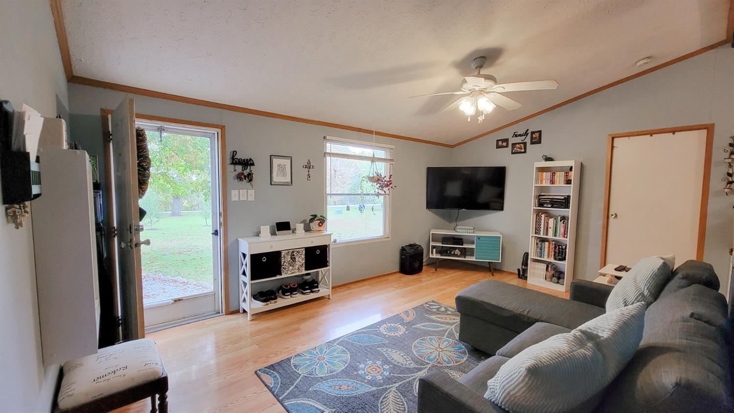 936 Redkey Road Winchester, OH 45697 - Photo 5 of 28 Gallery Image 5