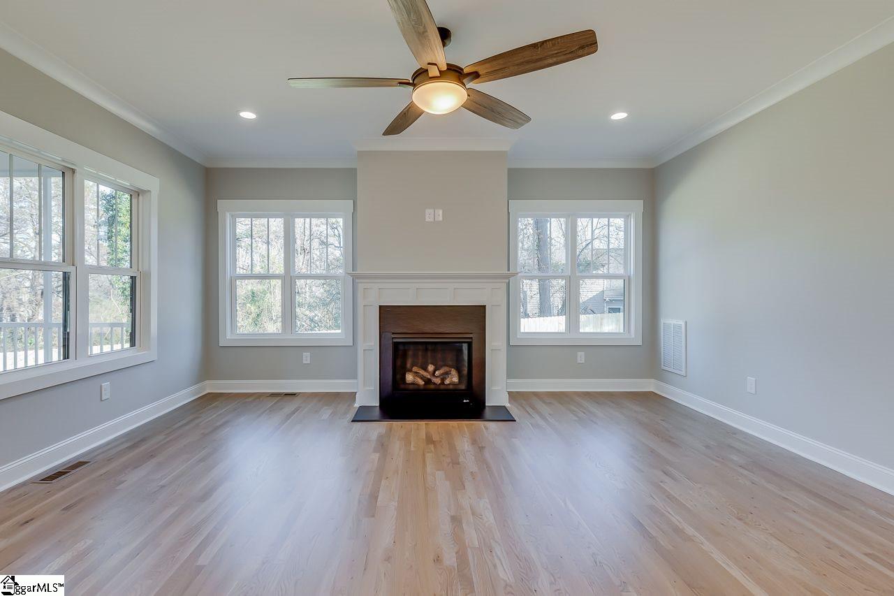 21 Butler Springs Road Greenville, SC 29615 - Photo 4 of 21 Gallery Image 4