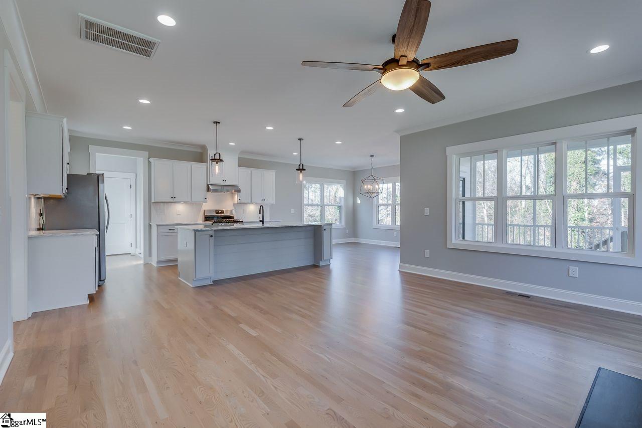 21 Butler Springs Road Greenville, SC 29615 - Photo 5 of 21 Gallery Image 5