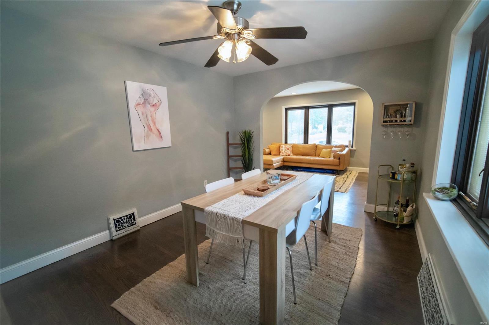 9304 MacKenzie Road St. Louis, MO 63123 - Photo 7 of 12