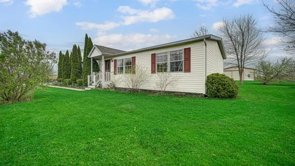 $649,900 | 14805 109th Avenue, Dyer, IN 46311