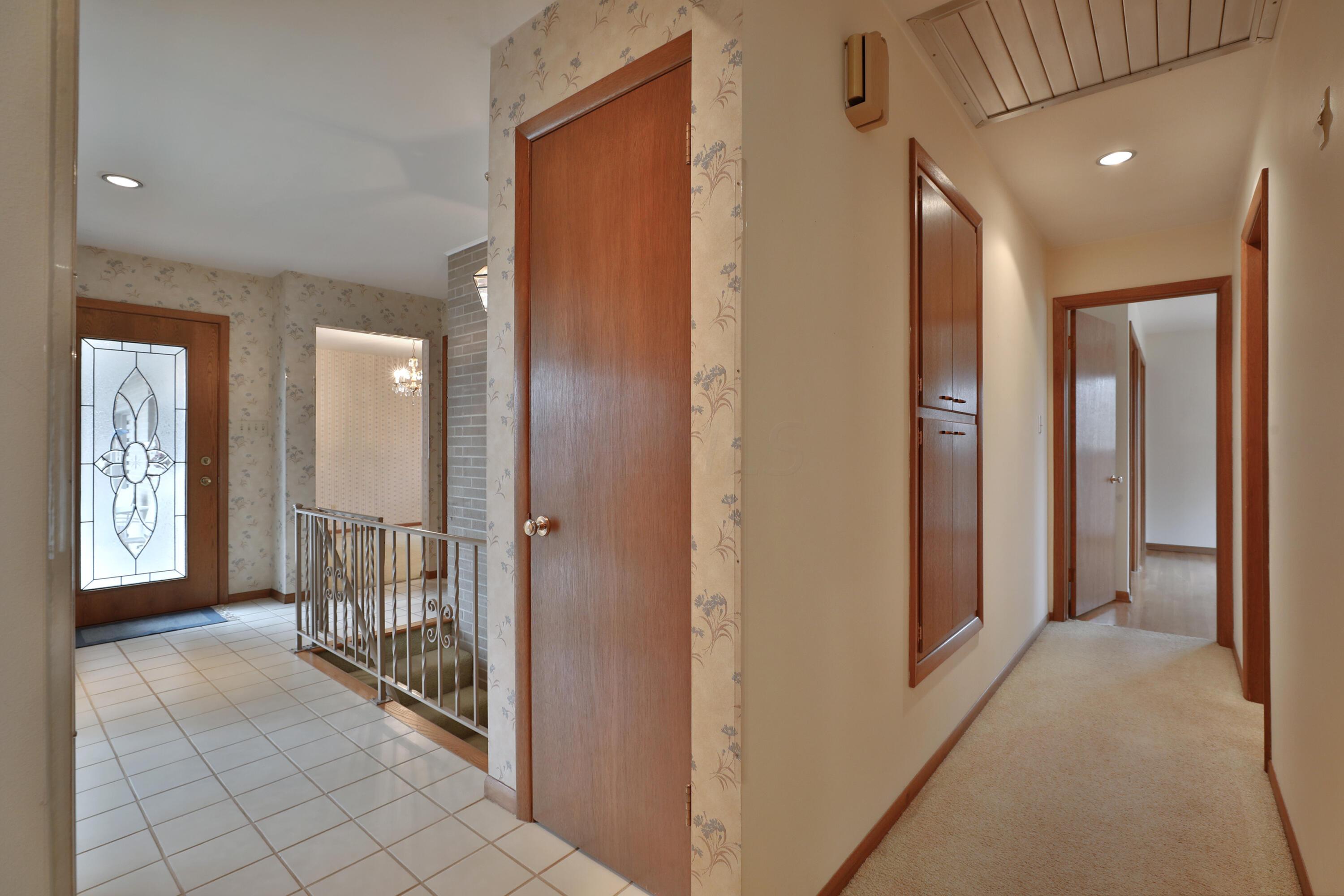698 Chaffin Ridge Columbus, OH 43214 - Photo 28 of 50 698-ChaffinRidge-27