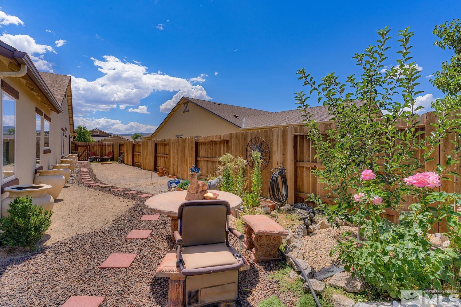 148 Carson River Drive Dayton, NV 89403 - Photo 17 of 31 a outdoor living space with furniture