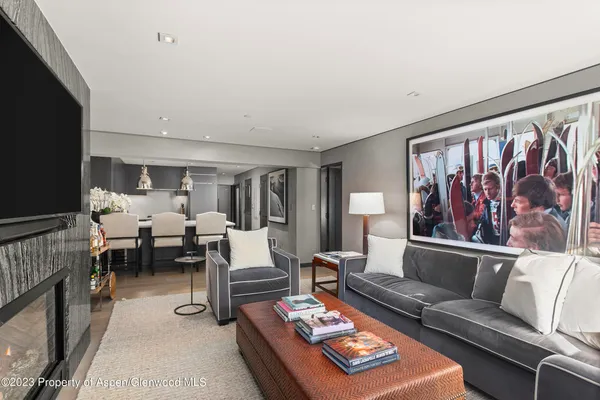 $50,000 | 555 East Durant Avenue, Unit 2N, Aspen, CO 81611