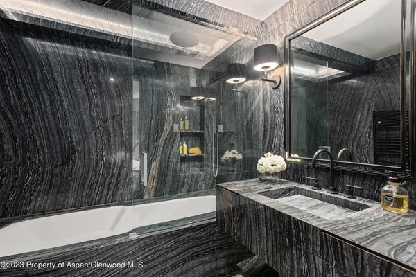 $50,000 | 555 East Durant Avenue, Unit 2N, Aspen, CO 81611