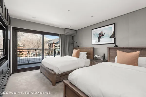 $50,000 | 555 East Durant Avenue, Unit 2N, Aspen, CO 81611
