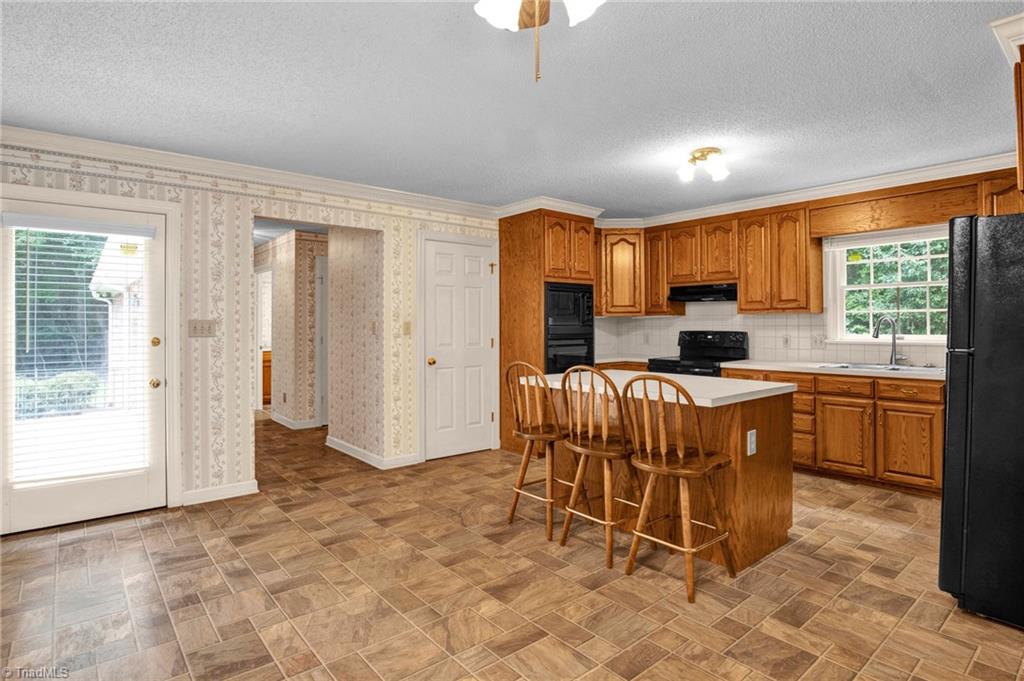 2025 Walker Road Winston-Salem, NC 27106 - Photo 12 of 50 Gallery Image 12