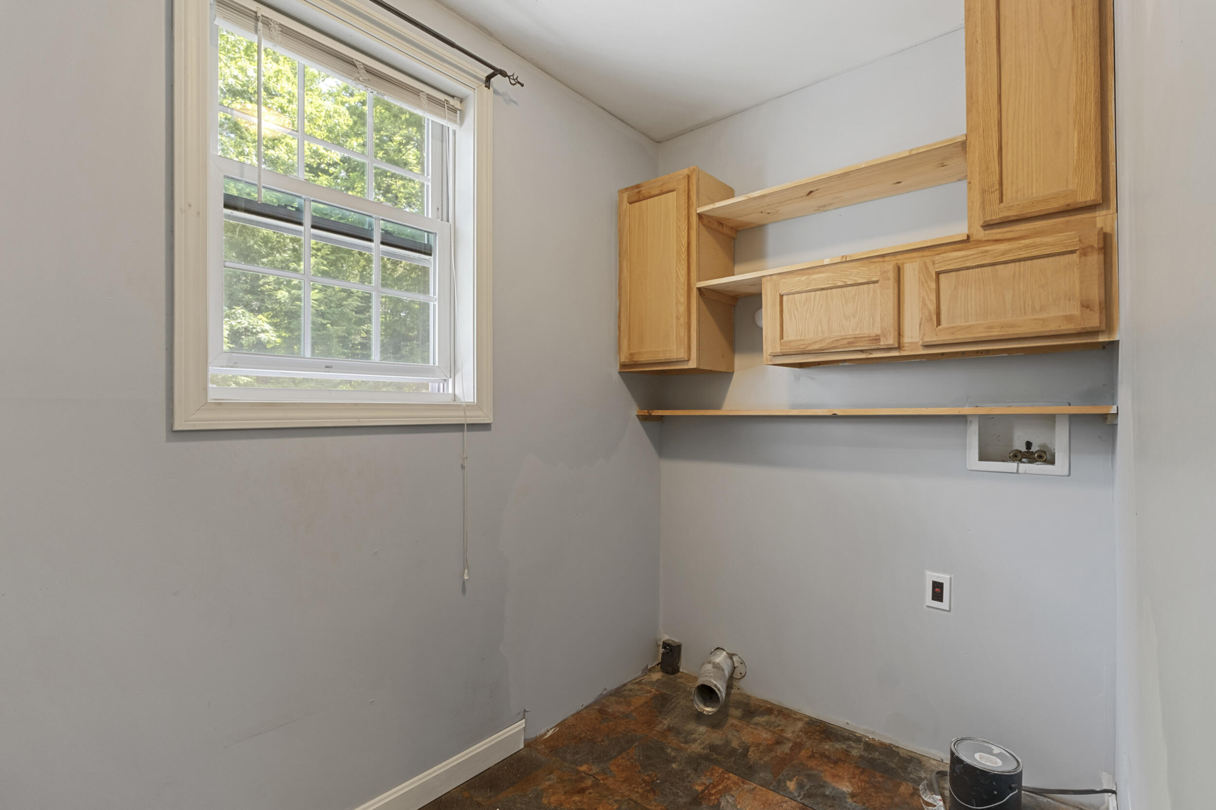 96 Taylor Woods Road Belgrade, ME 04917 - Photo 55 of 76 96_taylor_woods-interior-27