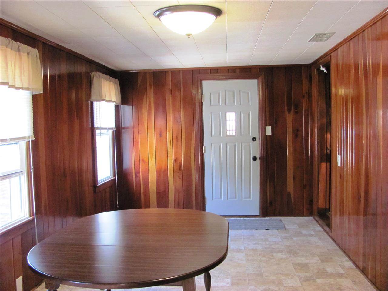 6600 Uebelhack Road Mount Vernon, IN 47620 - Photo 8 of 18 Gallery Image 8