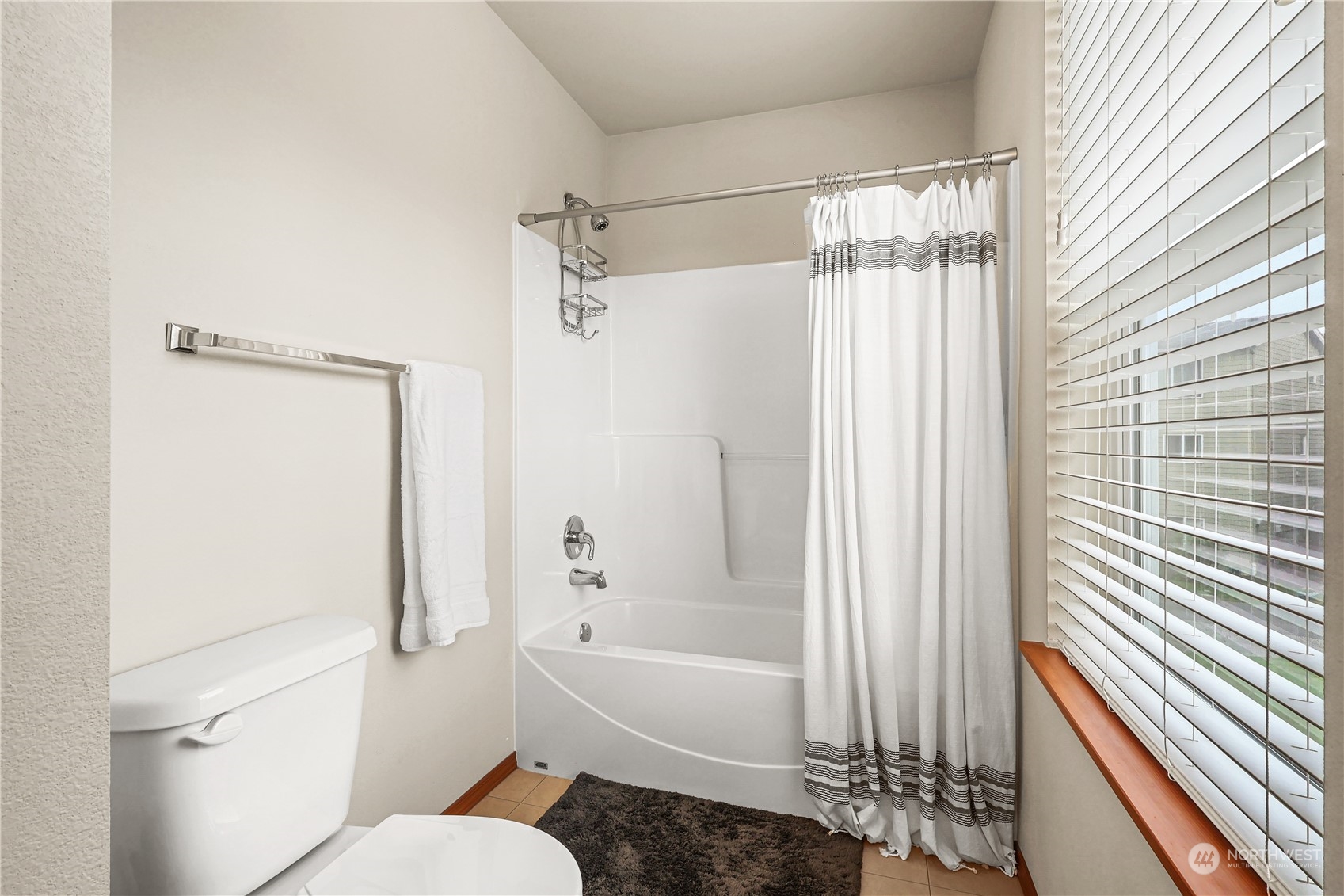 1111 Samara Street Bremerton, WA 98310 - Photo 21 of 36 Gallery Image 21