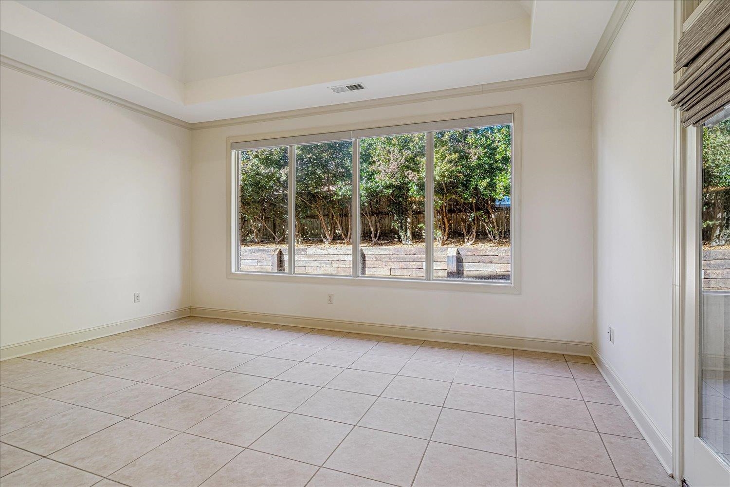 9178 Wilderridge Lane Memphis, TN 38018 - Photo 13 of 31 a view of an empty room with a window