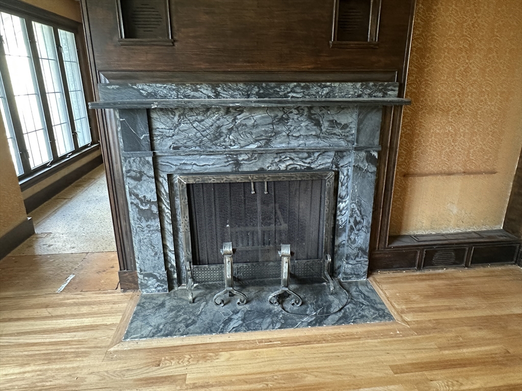 1049 Tucker Road Dartmouth, MA 02747 - Photo 11 of 21