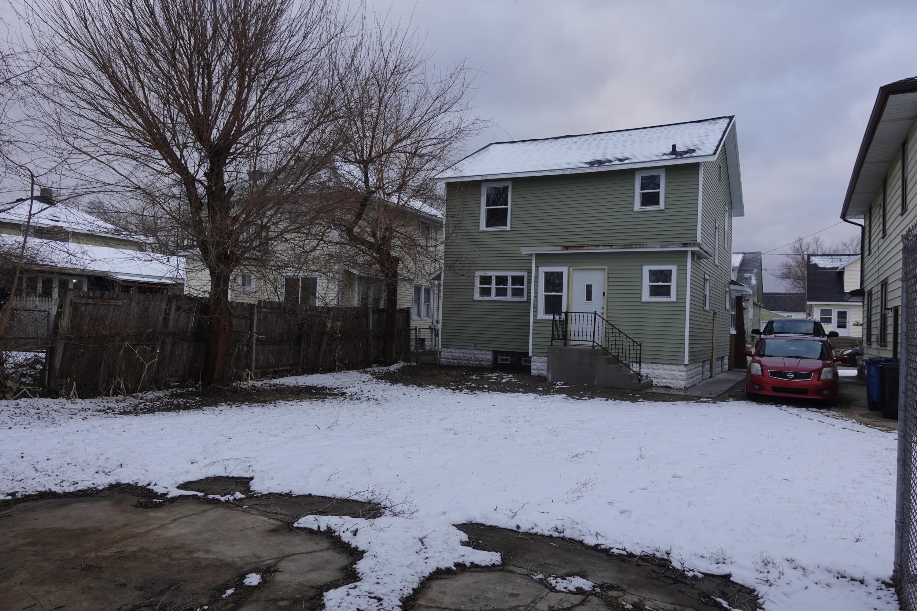 1132 Rathbone Street Southwest Wyoming, MI 49509 - Photo 5 of 36 DSC04524
