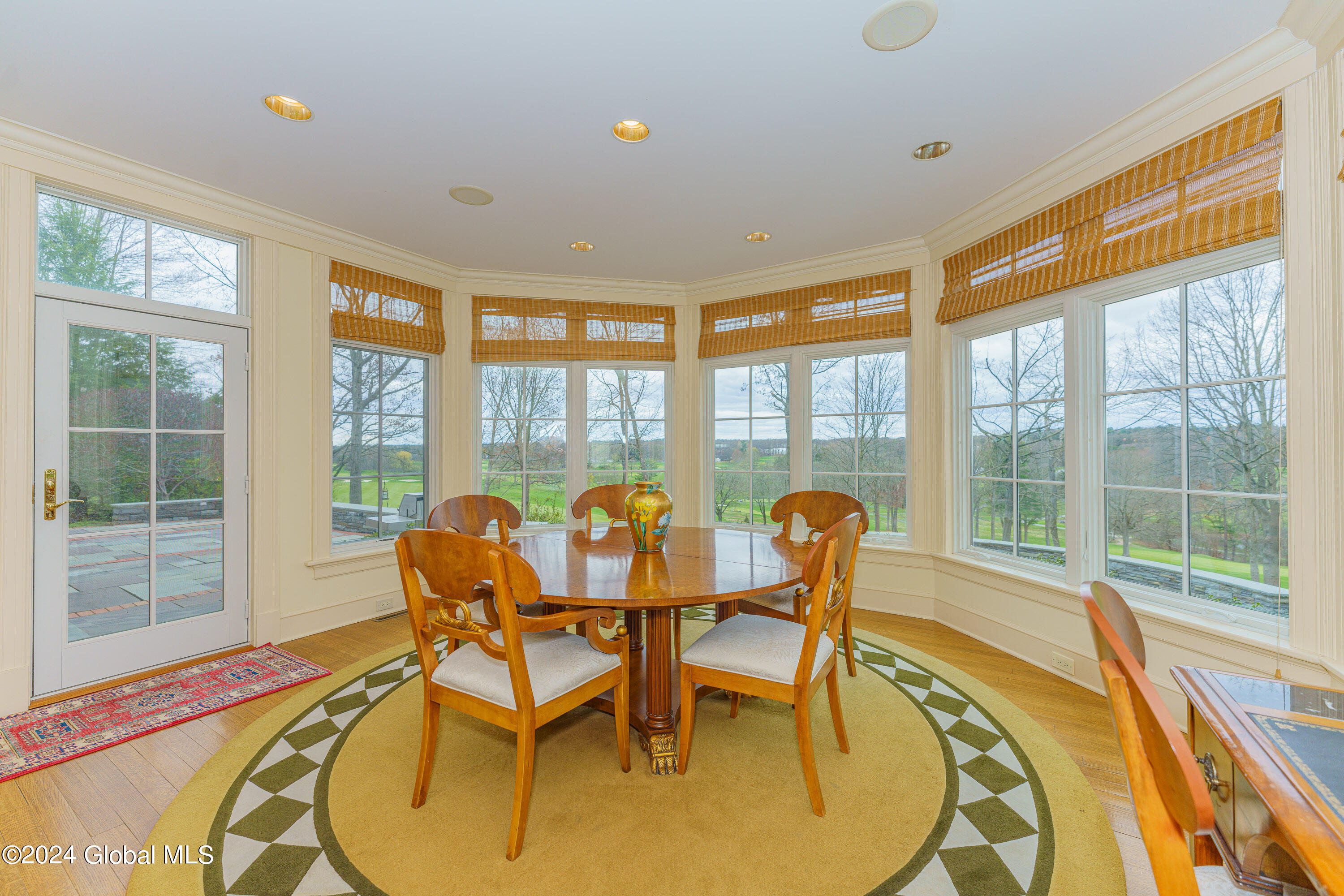 34 East Ridge Road Colonie, NY 12211 - Photo 20 of 103 4 Kitchen 3