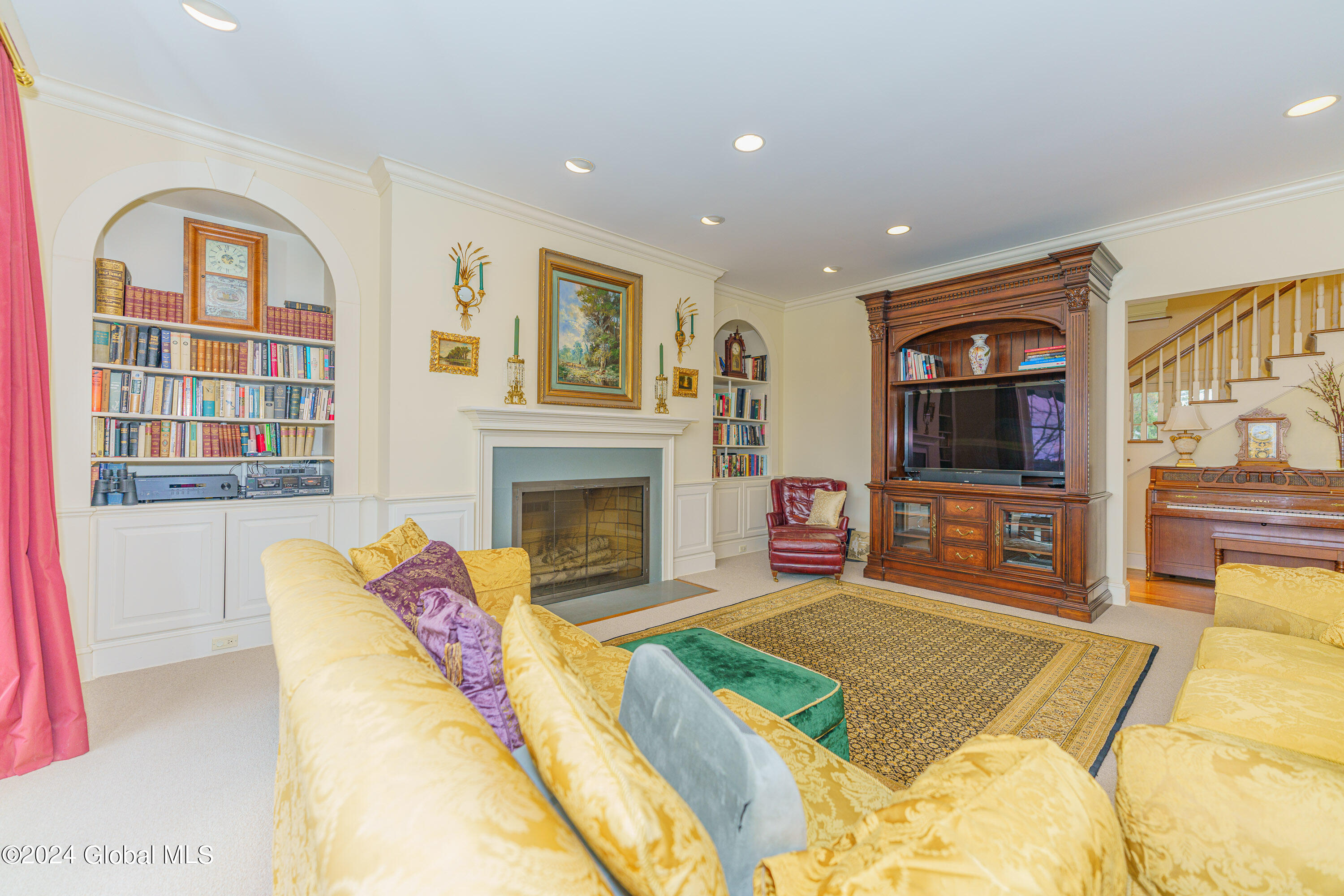 34 East Ridge Road Colonie, NY 12211 - Photo 27 of 103 5 Familyroom 3
