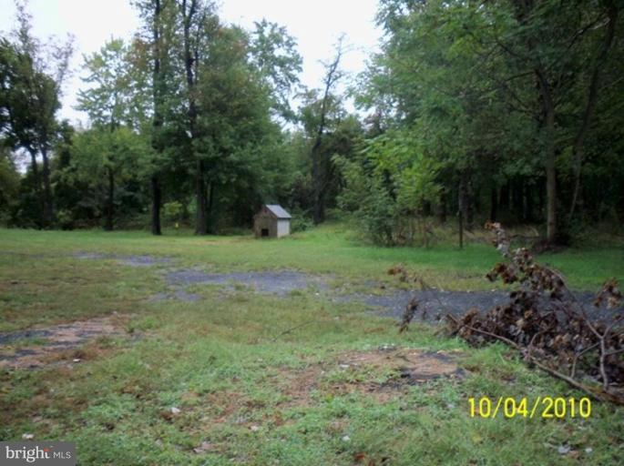 277 Jackson Station Road Perryville, MD 21903 - Photo 4 of 10 Back yard