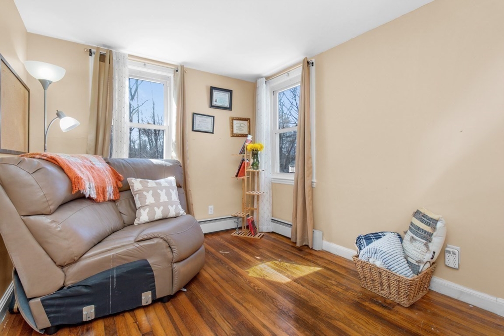 37 Reeds Lane Holbrook, MA 02343 - Photo 11 of 17