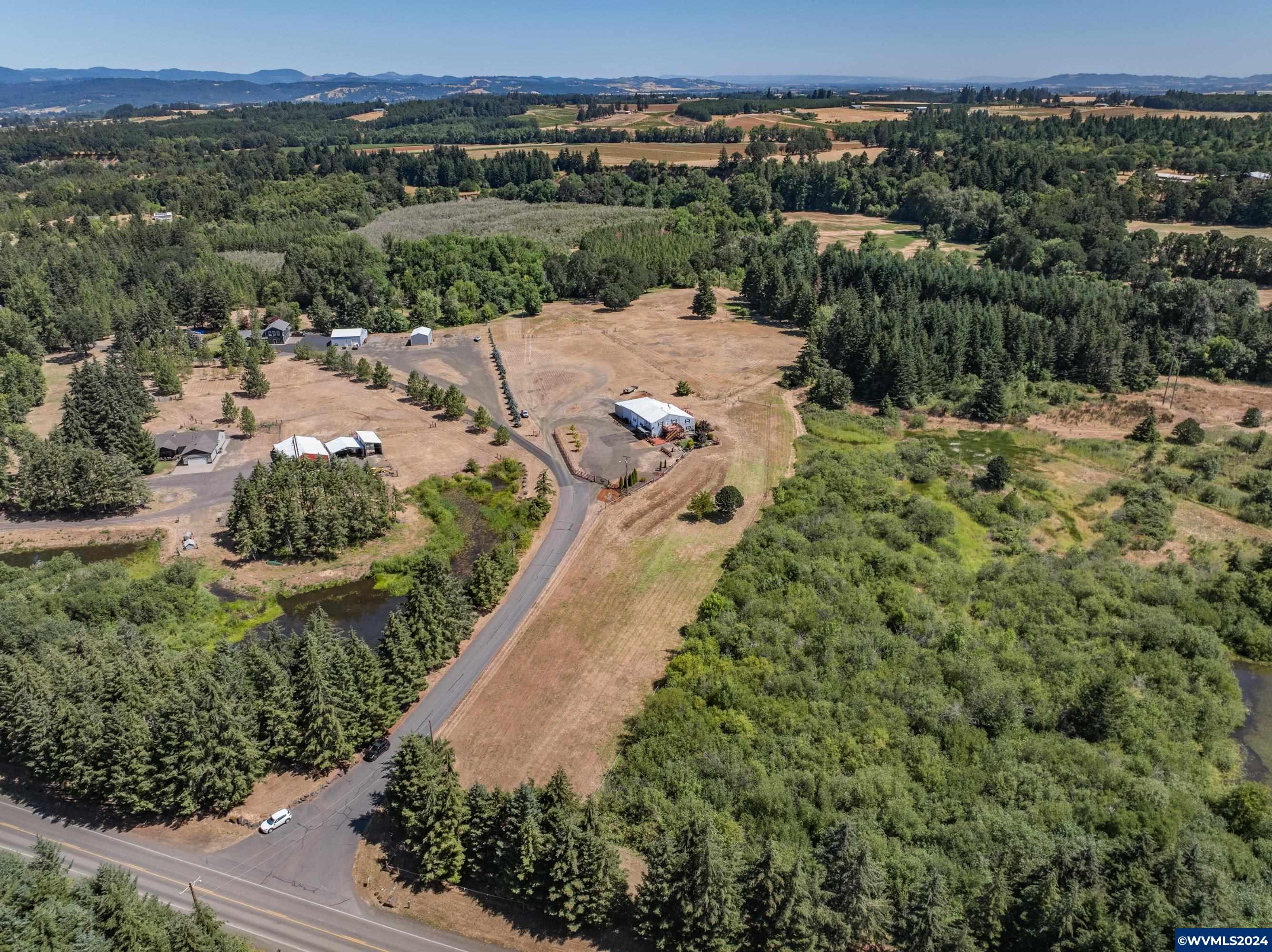 6290 Harmony Road Sheridan, OR 97378 - Photo 8 of 33