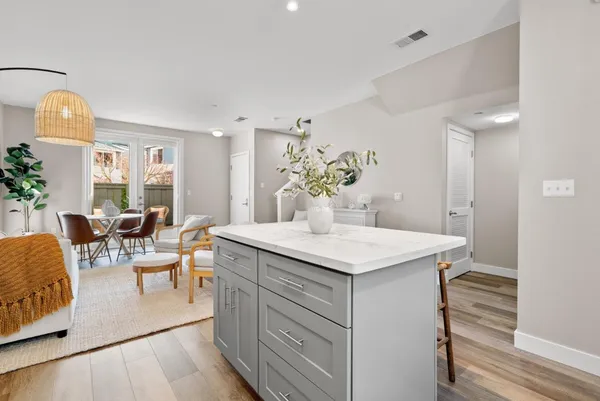 $1,025,000 | 1066 41st Avenue, Unit D106, Capitola, CA 95010