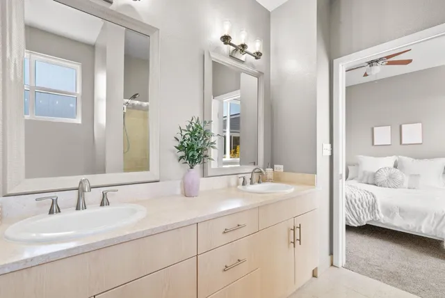 $1,100,000 | 1066 41st Avenue, Unit D106, Capitola, CA 95010