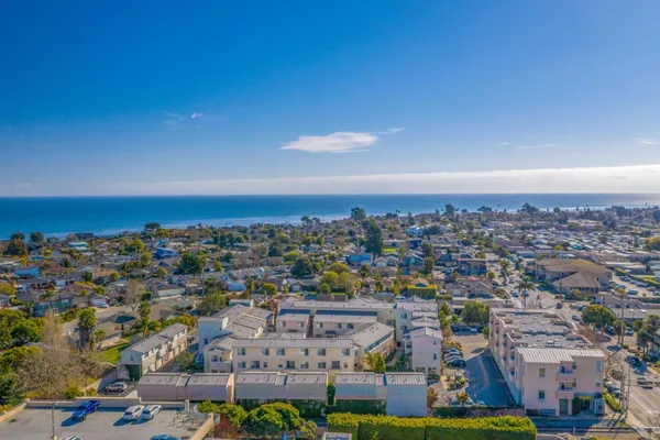 $1,025,000 | 1066 41st Avenue, Unit D106, Capitola, CA 95010