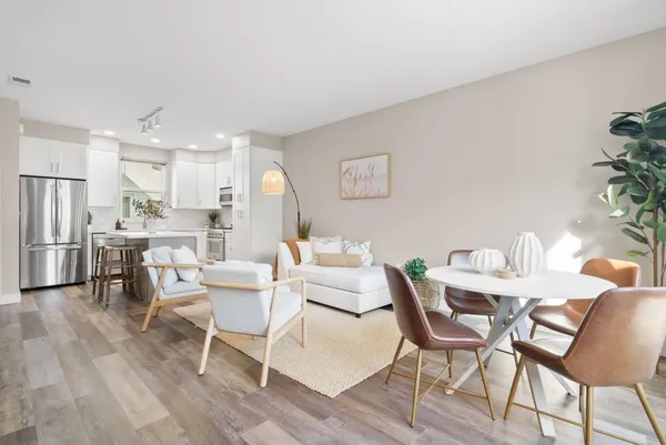 $1,025,000 | 1066 41st Avenue, Unit D106, Capitola, CA 95010