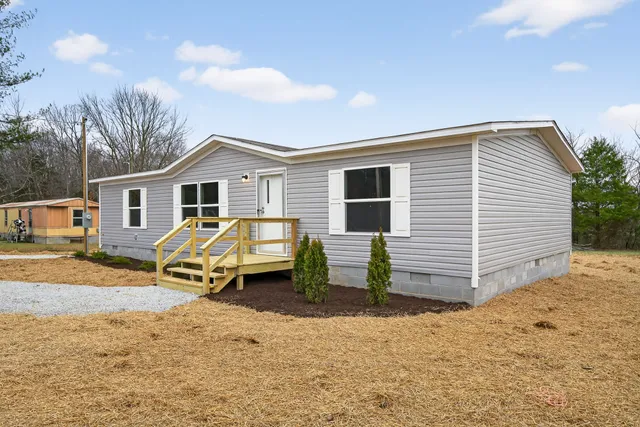 $189,999 | 226 North G Street, Hillsboro, TN 37342