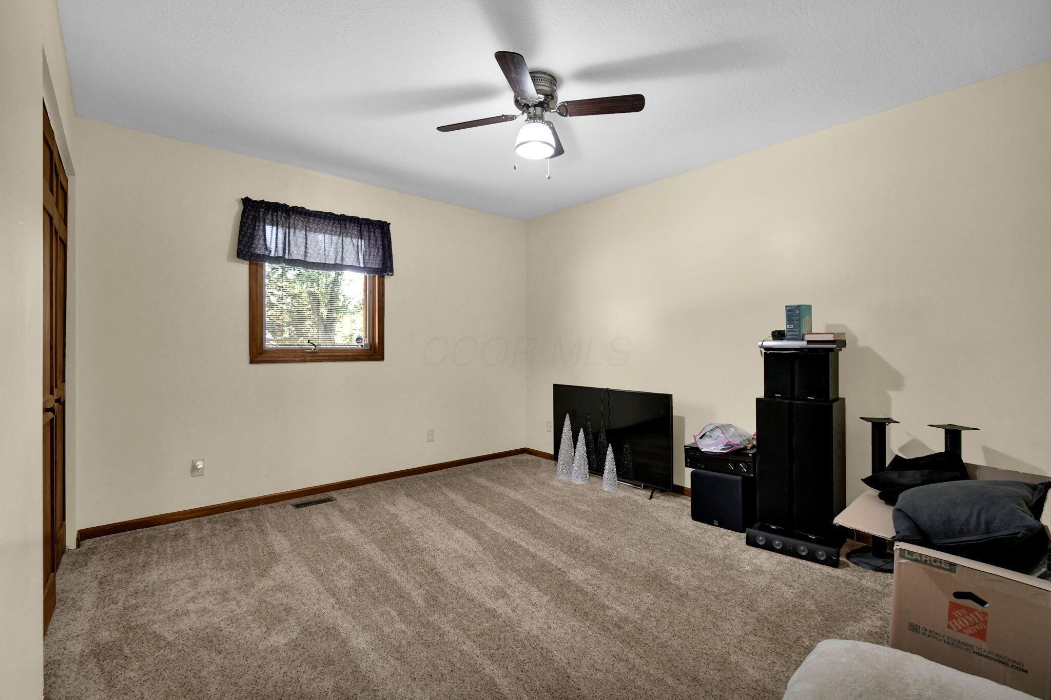 10959 Heimberger Road Northwest Baltimore, OH 43105 - Photo 25 of 48 Bedroom 2