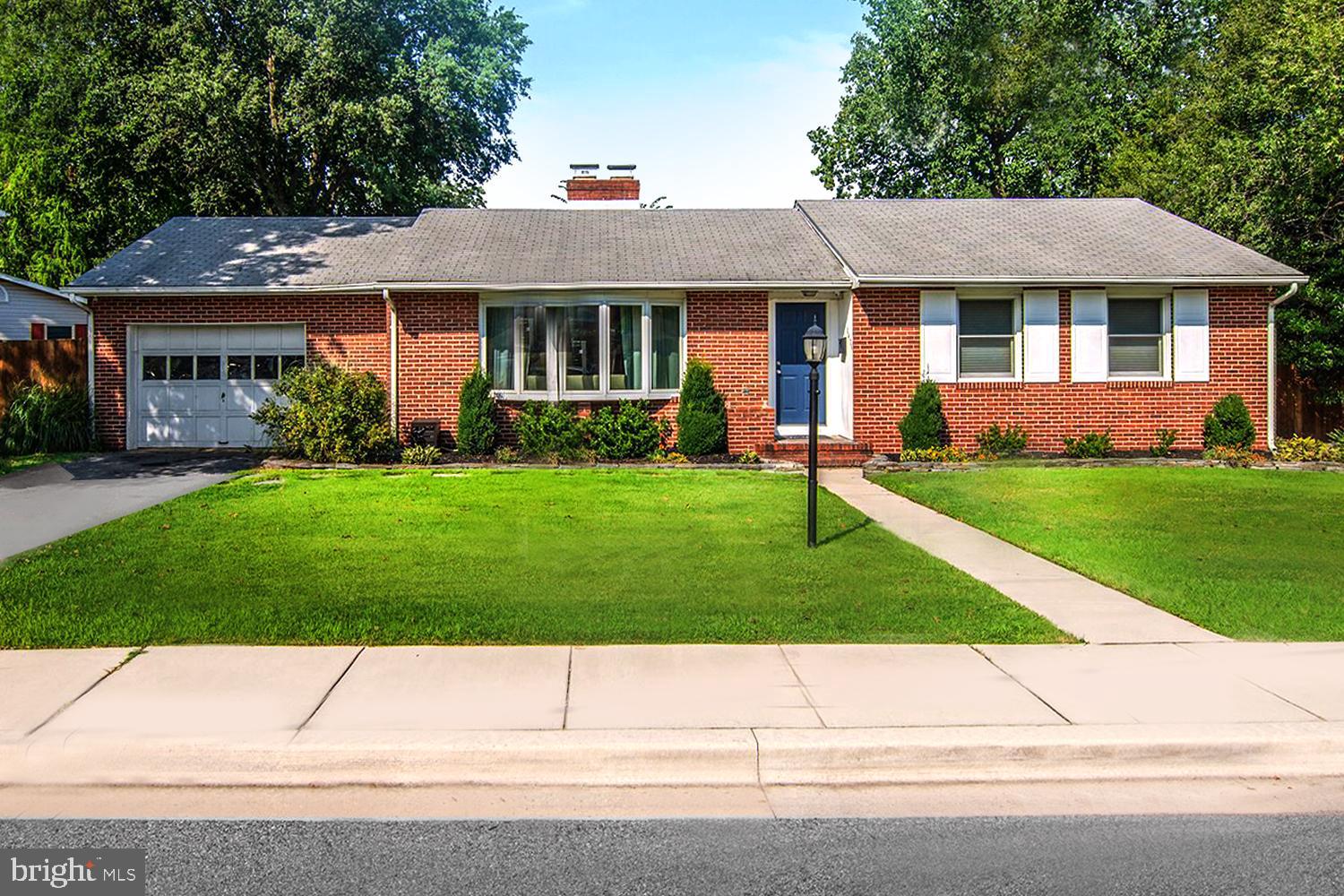8479 Sexton Road Pasadena, MD 21122 - Photo 1 of 35 Updated Riviera Beach Rancher Under $280K!