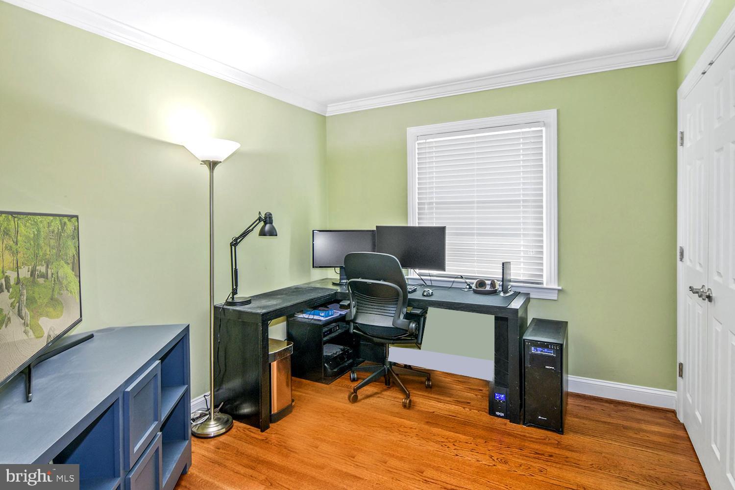 8479 Sexton Road Pasadena, MD 21122 - Photo 21 of 35 Home Office (or Possible Bedroom)