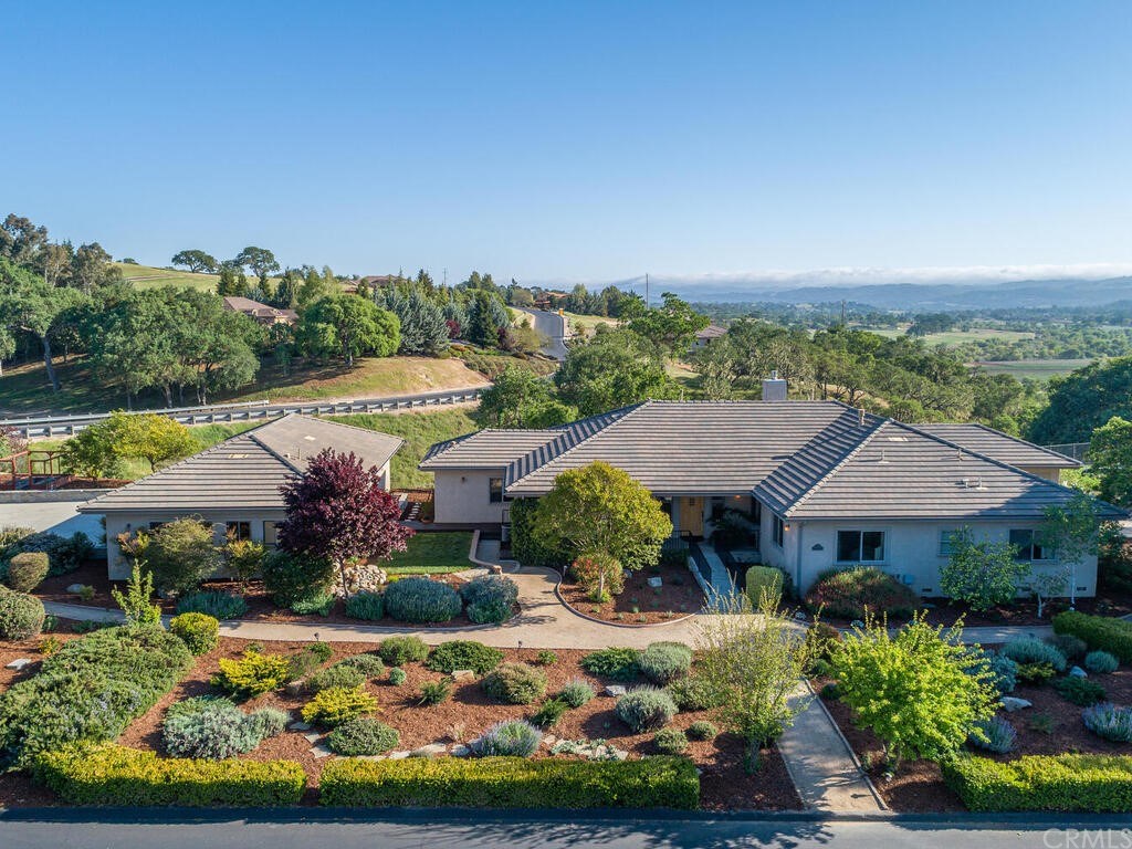 2197 Lake Ysabel Road Templeton, CA 93465 - Photo 2 of 52