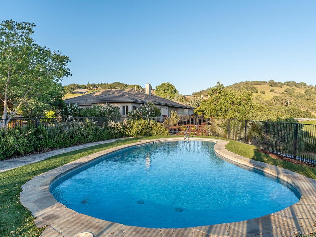 2197 Lake Ysabel Road Templeton, CA 93465 - Photo 38 of 52