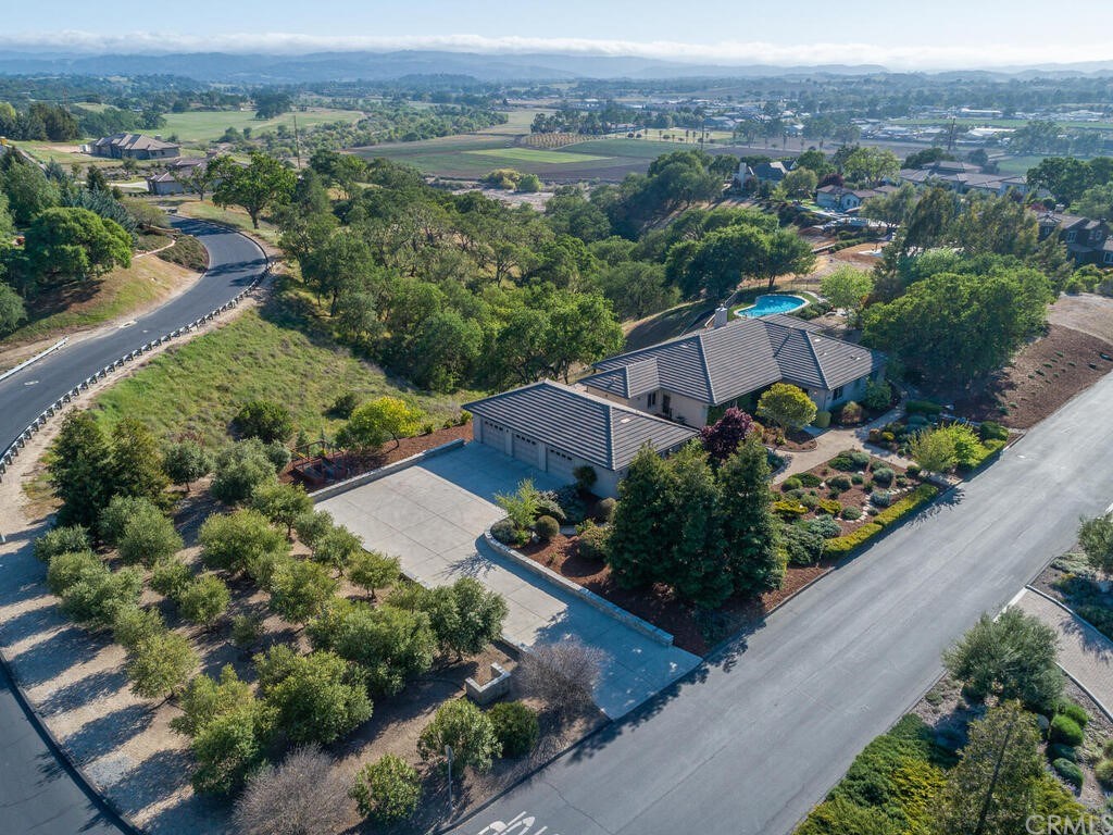 2197 Lake Ysabel Road Templeton, CA 93465 - Photo 49 of 52