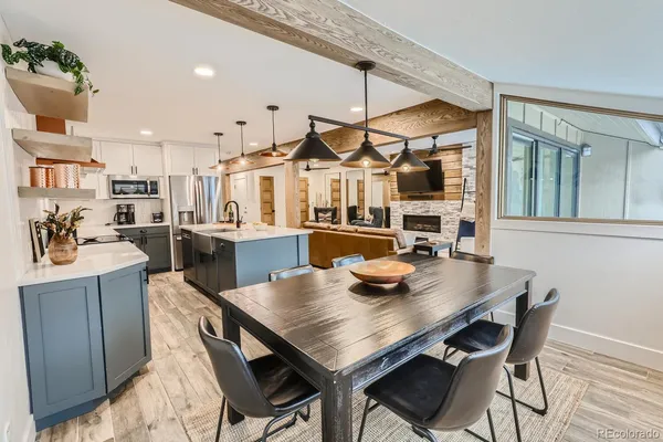 a view of a dining room and livingroom view